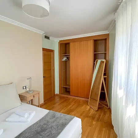 Sweet Apartment *