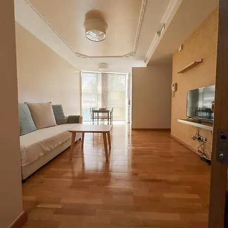 Sweet Apartment *